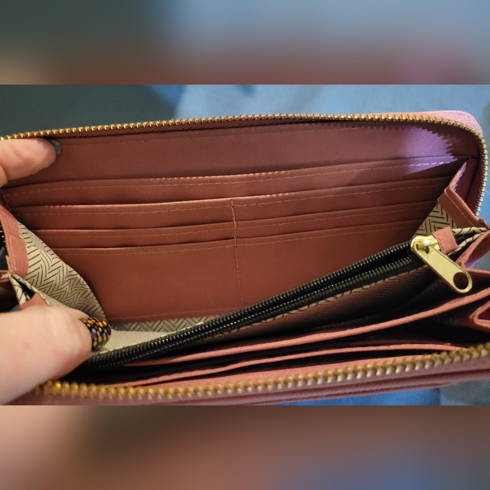 Pink wallet - Picture 4 of 6